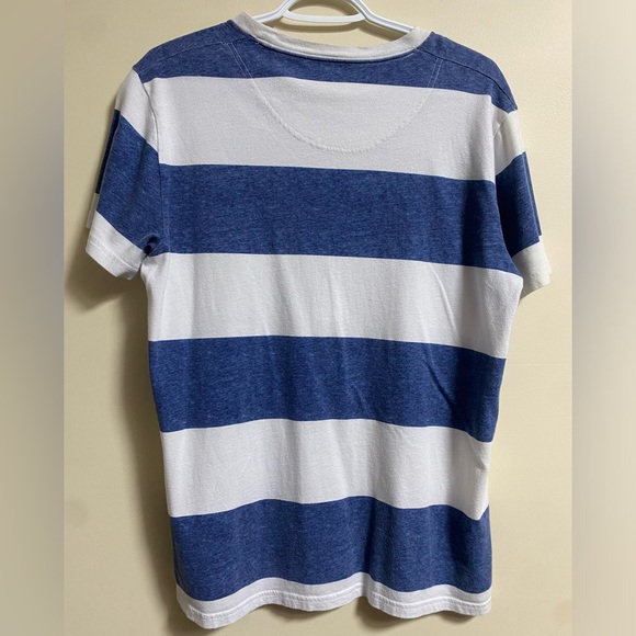 Hollister Men’s T-Shirt with White/Blue Stripes Medium - Picture 2 of 2